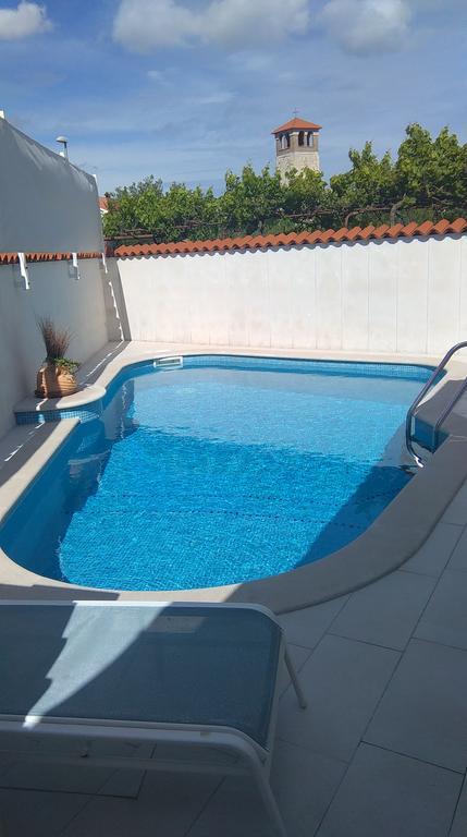 Holiday Pool House PUY Eksteriør bilde